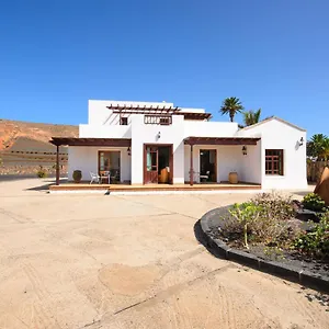 Remedios Villa